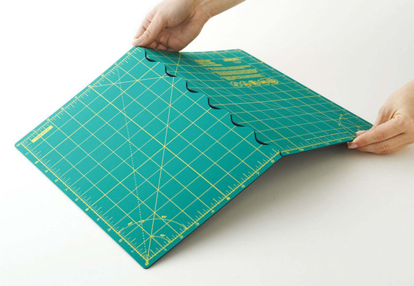 OLFA Foldable Self-Healing Mats