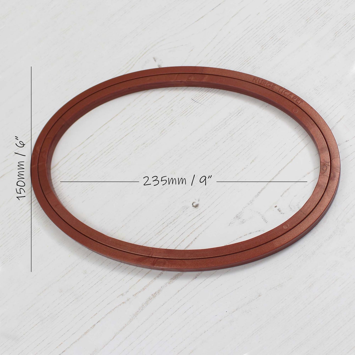 Nurge Wood Effect Oval Embroidery Hoop