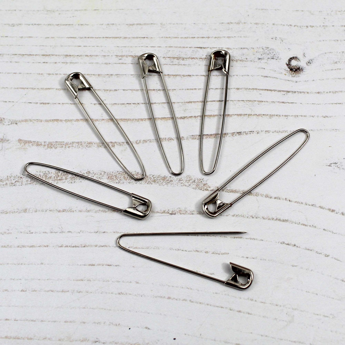 French Style Coiless Safety Pins